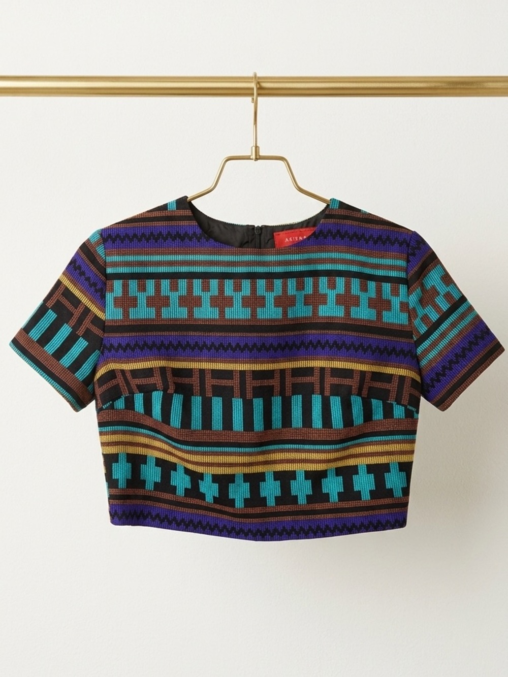 AKIRA Geo-Pattern Crop Top